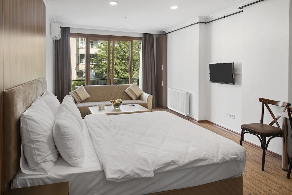 Modern Suites - Room