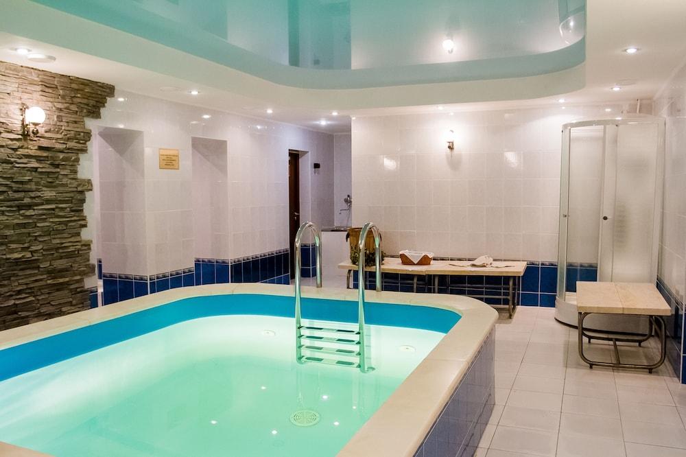 Hotel Atal - Indoor Pool