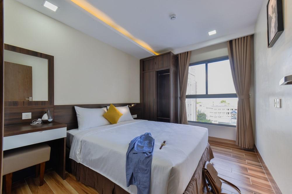 Yen Vang Hotel & Apartment - Room