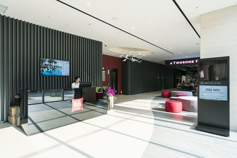 ibis Ambassador Busan Haeundae - Interior Entrance