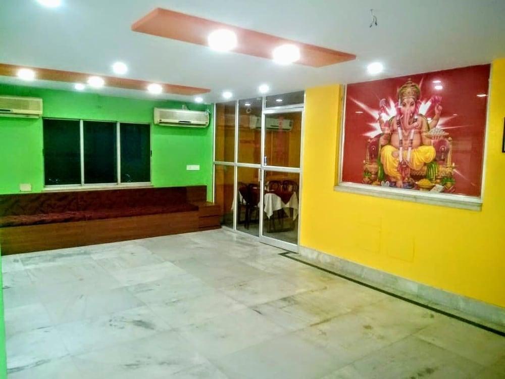 Janata Hotel & Restaurant - Interior Entrance