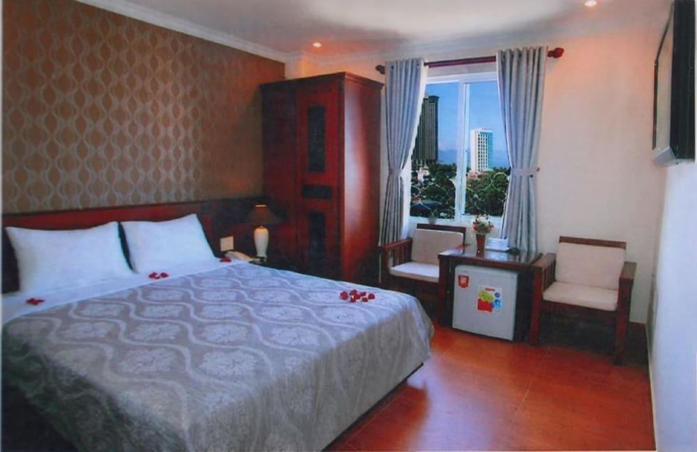 Nice Swan Hotel - Room