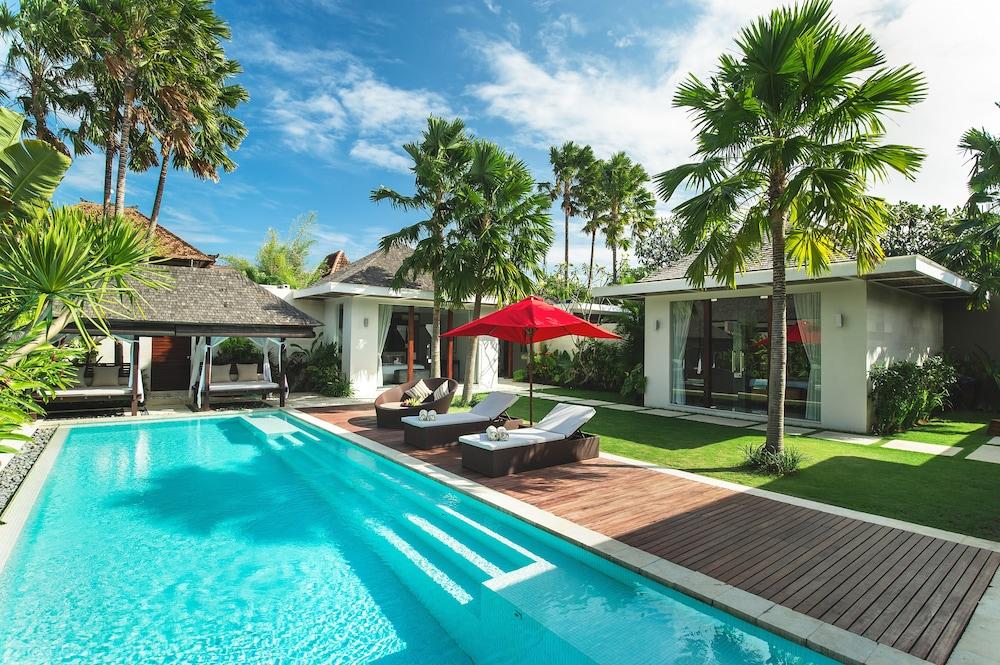 Chandra Bali Villas - Outdoor Pool