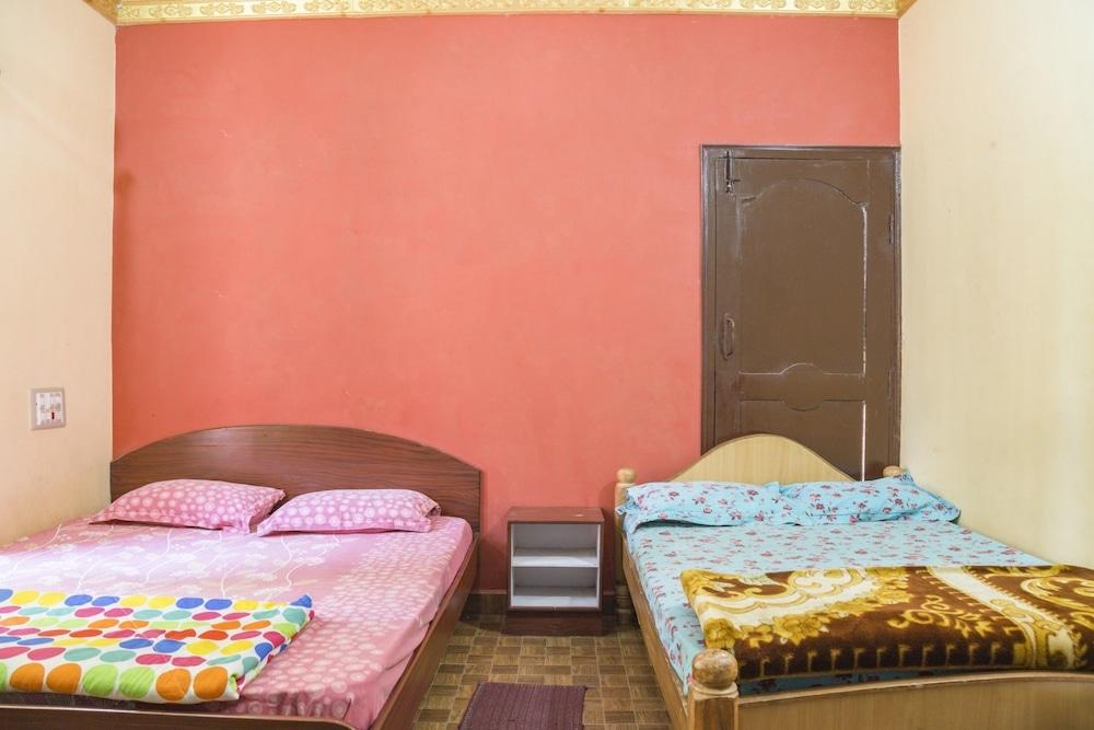 GuestHouser 1 BR Homestay 2eac - Room