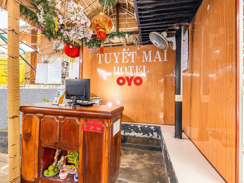OYO 381 Tuyet Mai Hotel - Reception