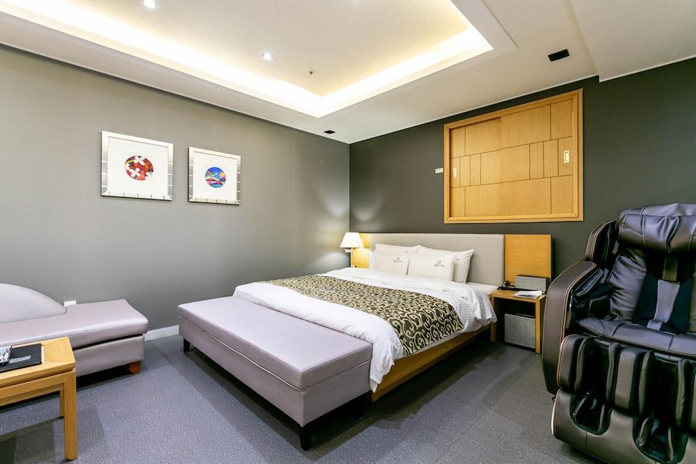 Seomyeon IB Hotel - Room