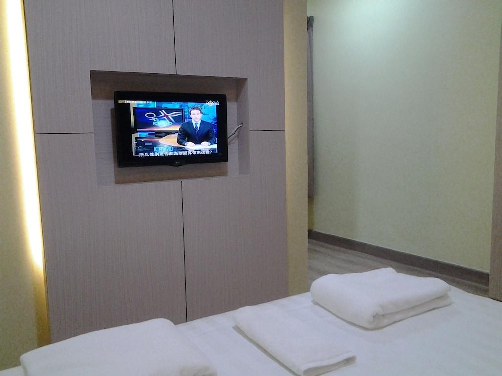 Suria Seremban Hotel - Room