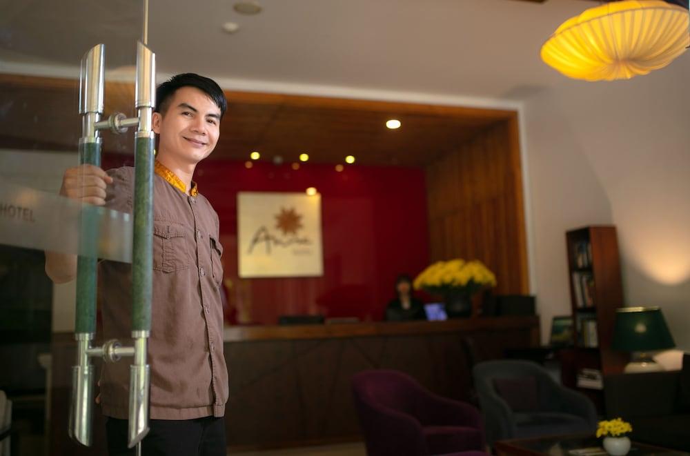 Hanoi Anise Hotel & Spa - Reception