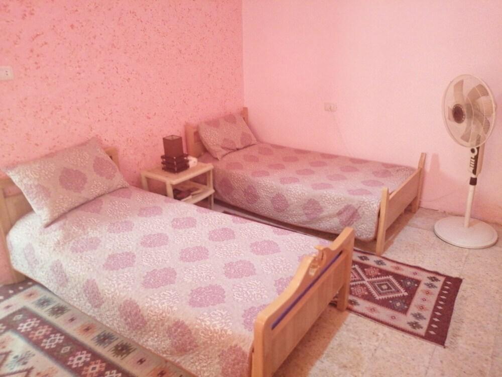 Ibn Khaldoon Apartment - Room
