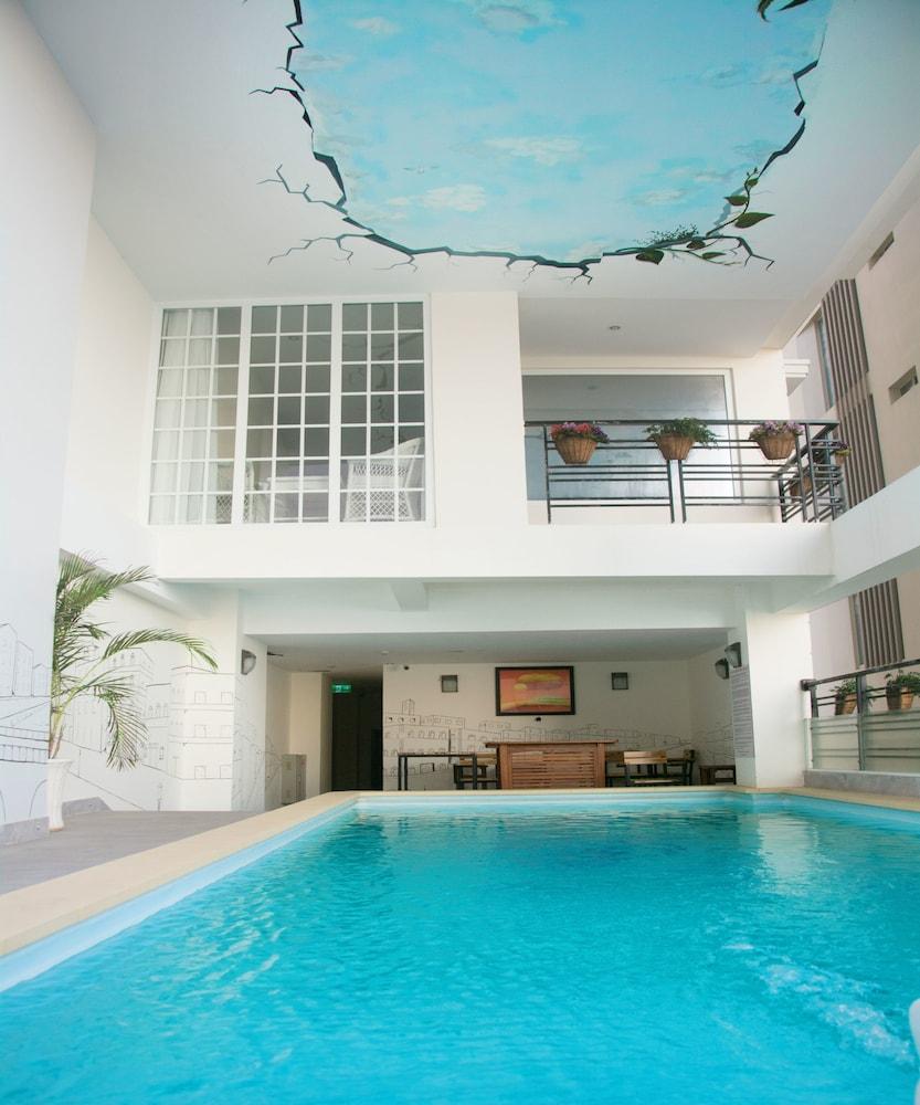 Pavillon Garden Hotel & Spa - Indoor Pool