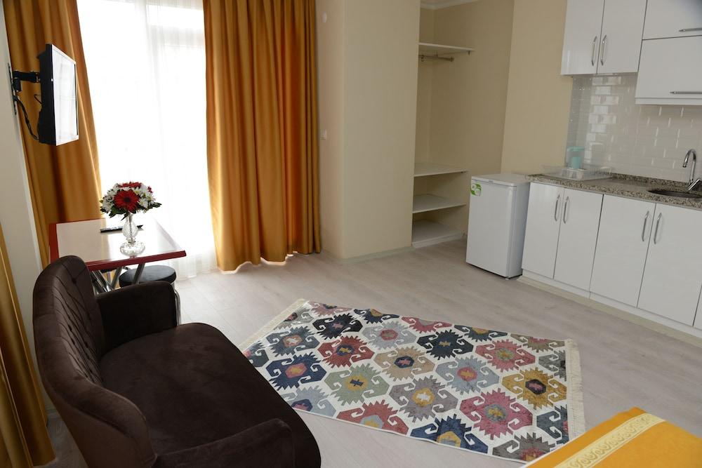 Style Hotel Cihangir - Living Area
