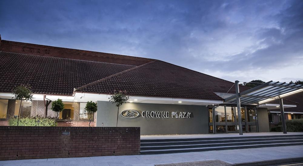 Crowne Plaza Basingstoke, an IHG Hotel - Featured Image