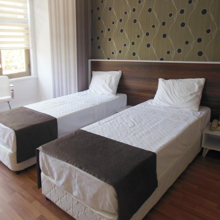 Grand Antalya Hotel - sample desc