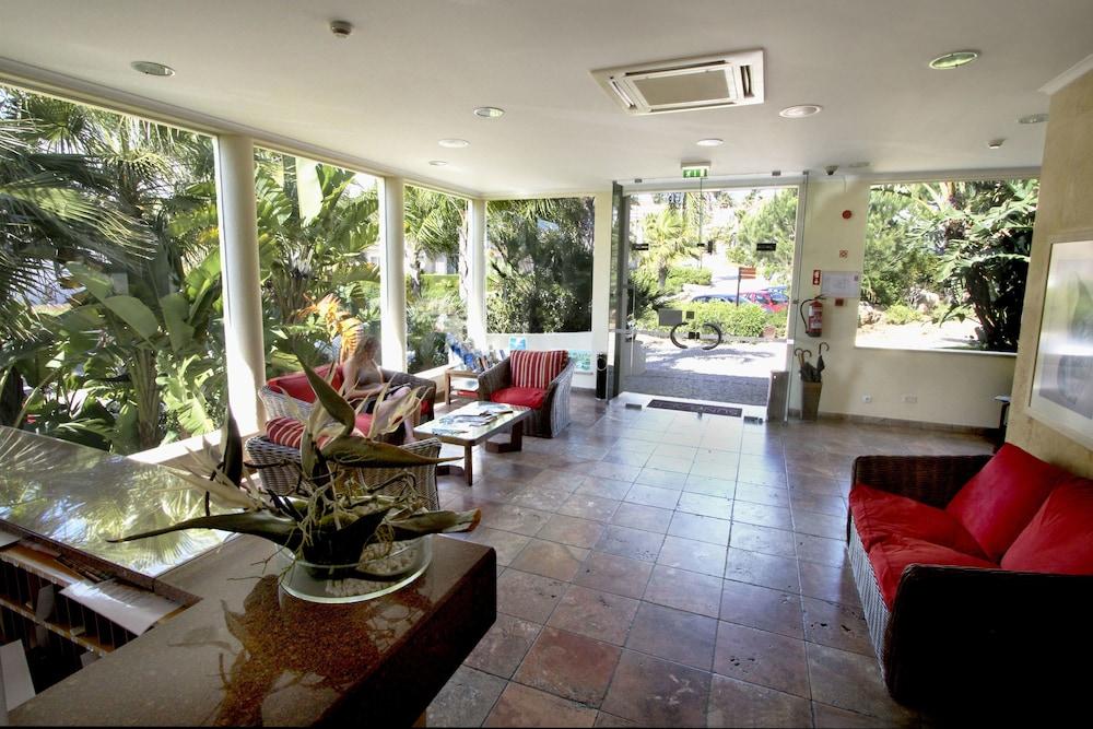 Hotel Clube Porto Mos - Lobby Sitting Area