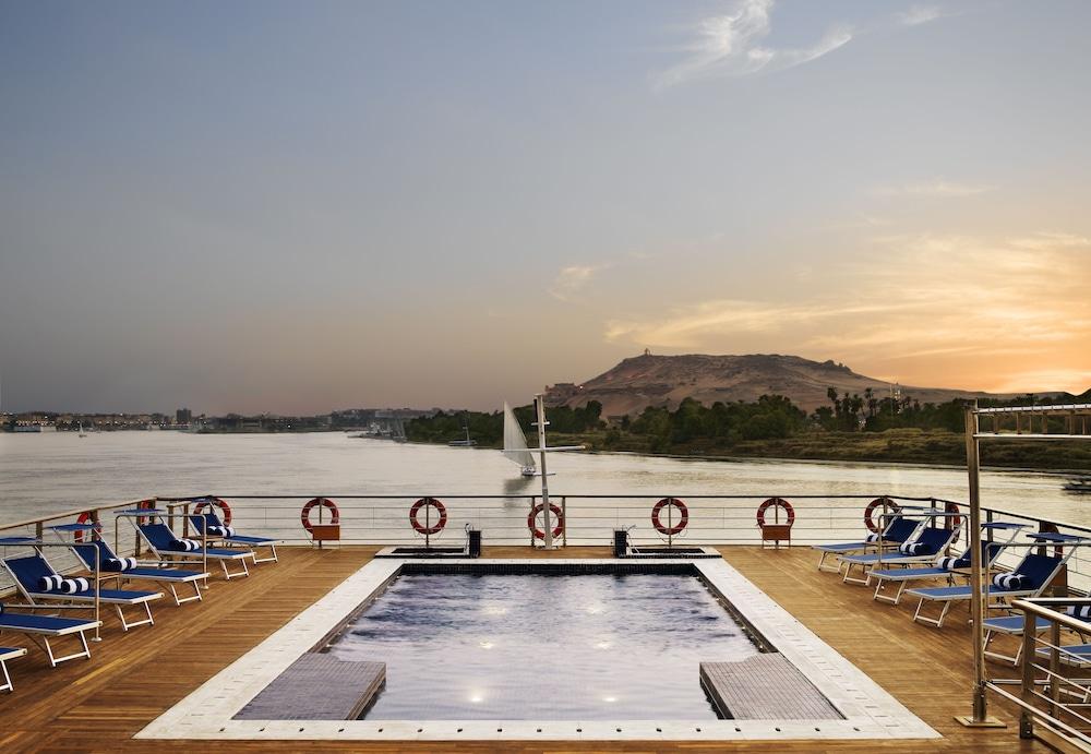 The Oberoi Zahra, Luxury Nile Cruiser - Outdoor Pool
