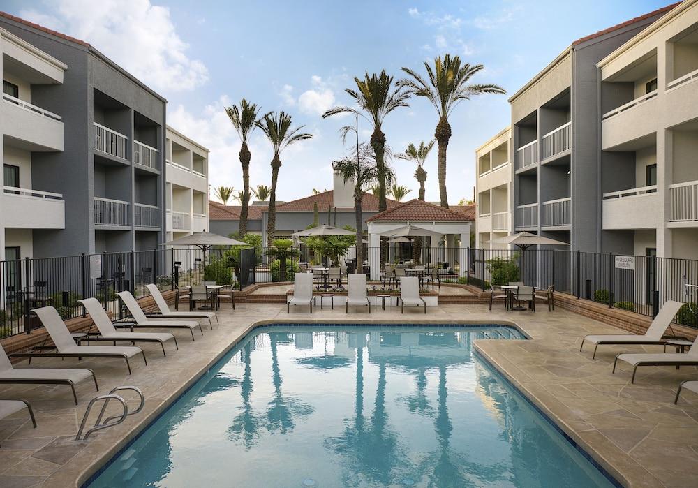 Courtyard by Marriott Phoenix Mesa - Pool
