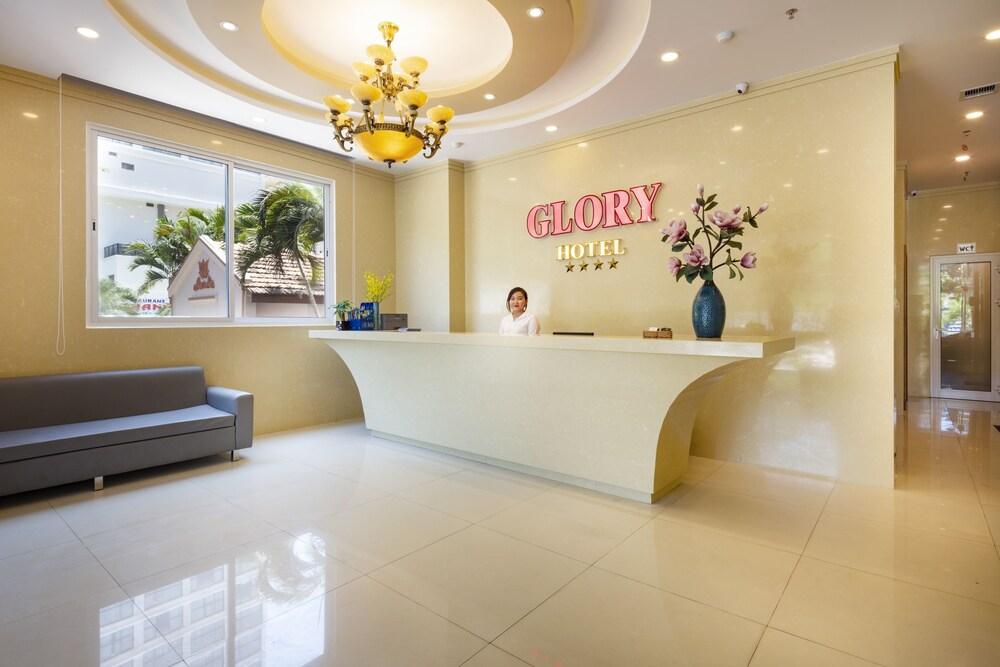 Glory Hotel - Reception