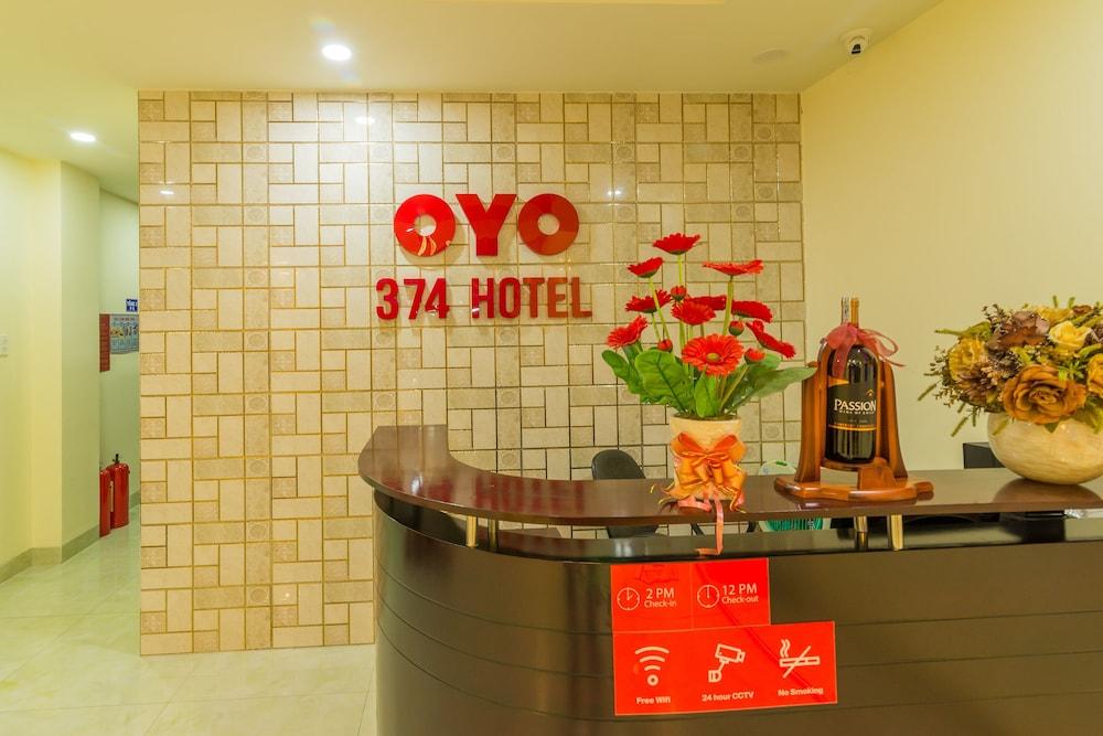 OYO 176 374 Hotel - Reception