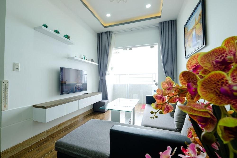Sunrise Hon Chong Ocean View Apartment - Room