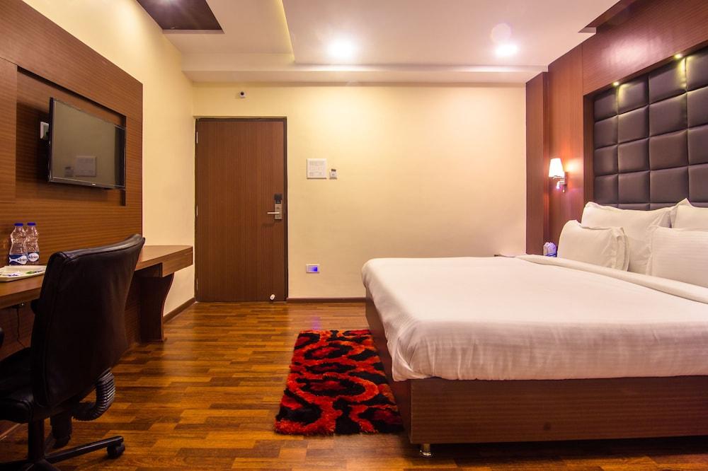 Hotel Sawood International - Room