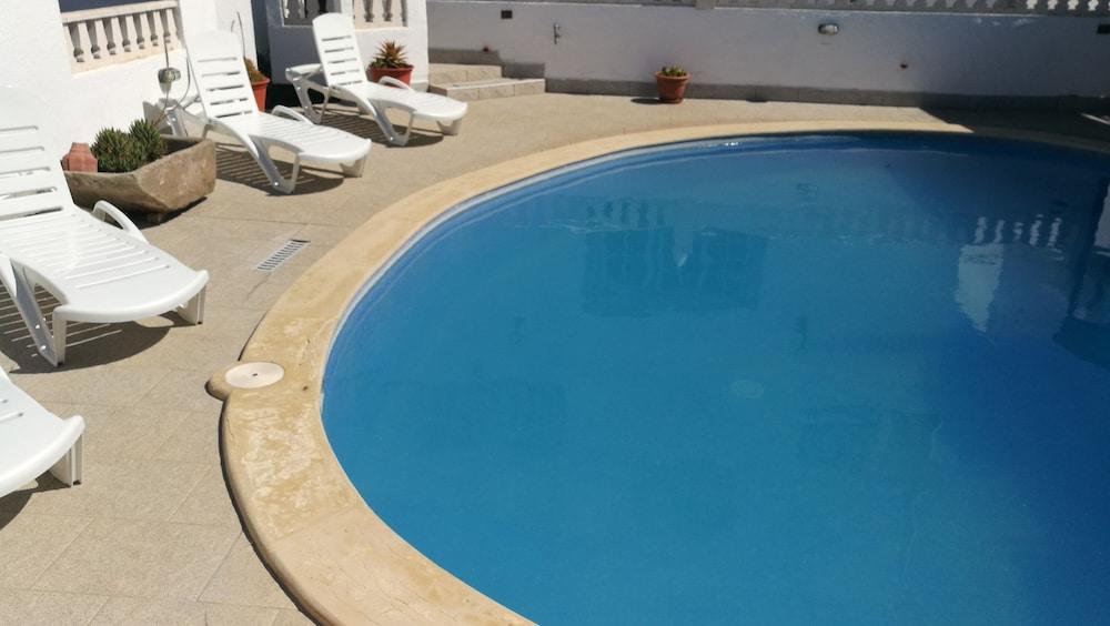 Holiday Home 4 Esquinas - Adults Only - Indoor/Outdoor Pool