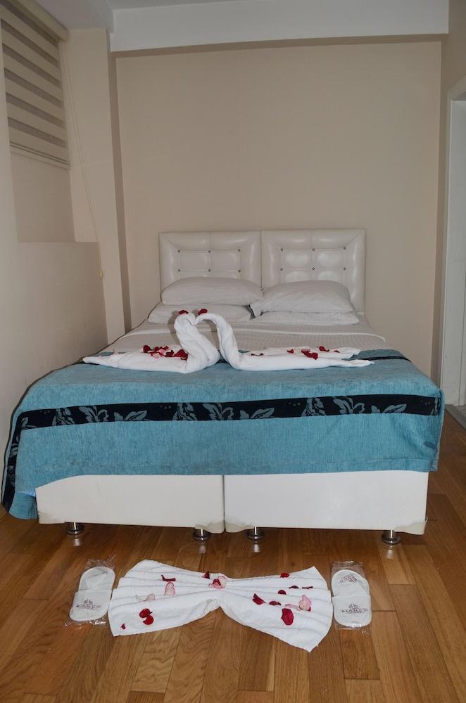 Taksim Tulip Residence & Hotel - Room