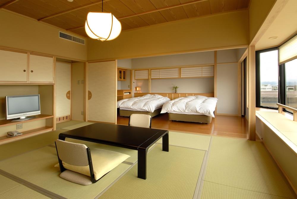 تاكينويو هوتل - Room