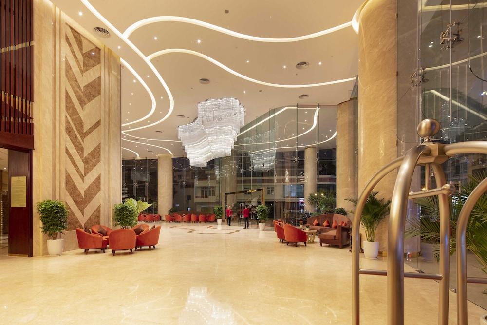 Regalia Gold Hotel - Lobby
