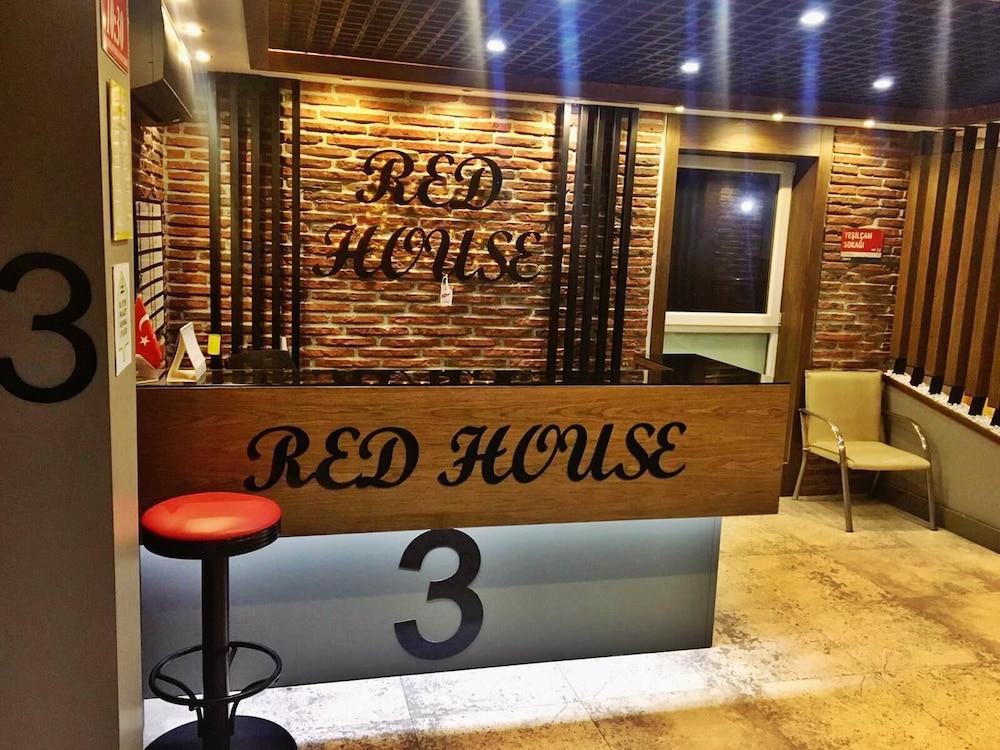Red House Vip - Featured Image