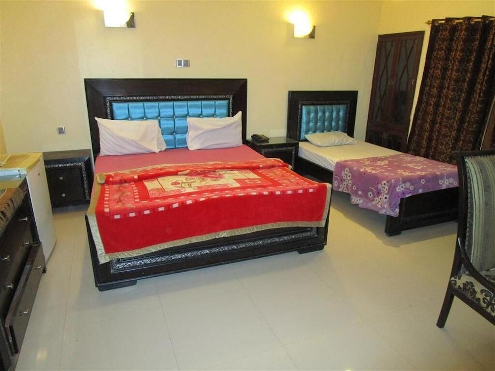 Jilani Guest House - Room