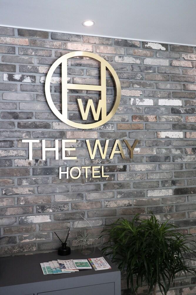 The Way Hotel - Lobby
