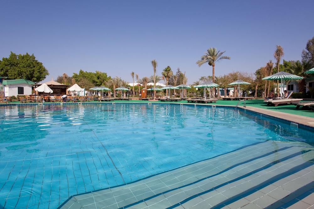 فندق شاطئ غزالة - Outdoor Pool