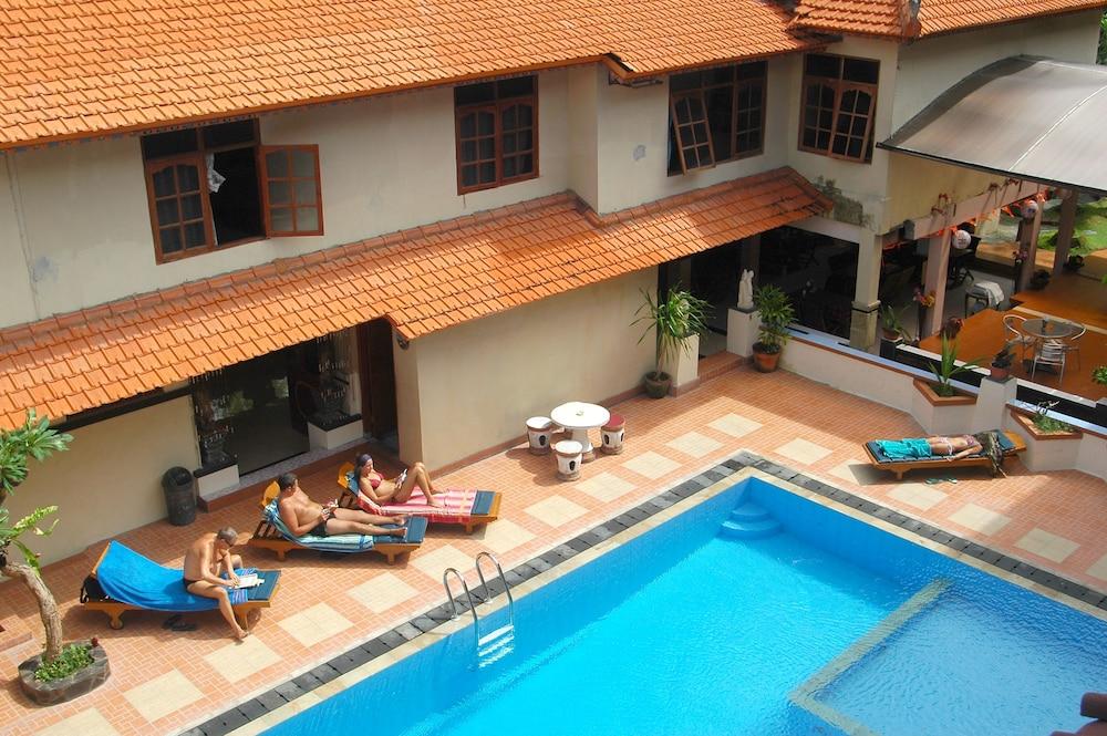 Hotel Sorga - Outdoor Pool