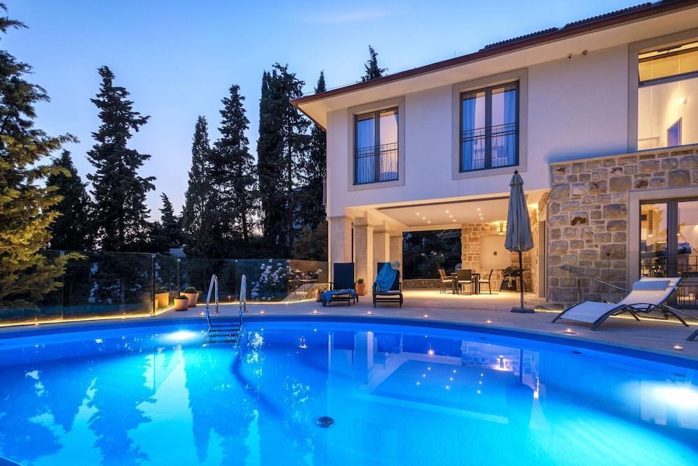 Luxury Villa Hvar Enigma with Pool - Outdoor Pool