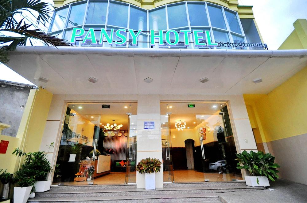 OYO 549 Pansy Hotel - Featured Image
